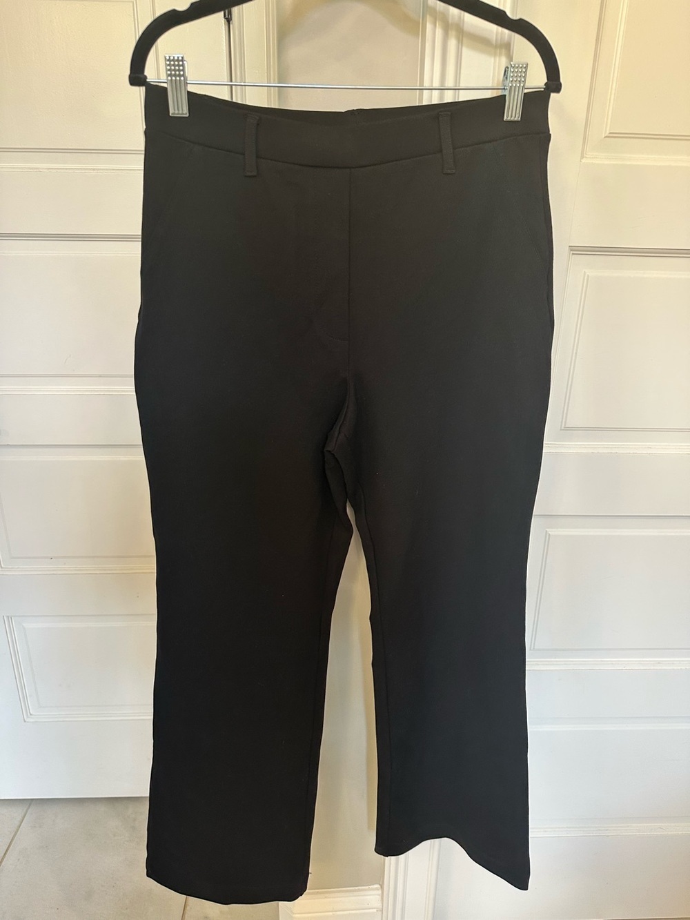 NWOT Quince Ultra Stretch Ponte Bootcut Pant Women’s M Black Office Business Cas